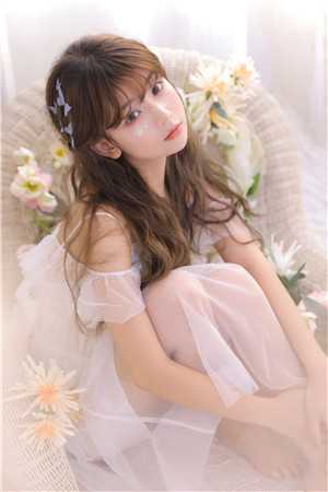 聚会上被亲戚嘲笑没出息，我一句话让她们后悔莫及免费阅读全文