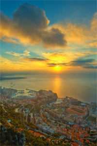 去参加班花婚礼后，全班都吓跪了热门