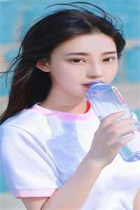 老同学邀请我参加她和我老公的婚礼阅读