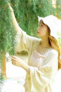 荒野求生赛被潜规则后，我靠隐蔽直播打脸免费